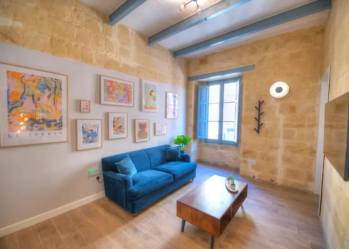 Beautifully Furnished Flat In The Center Jbal1-1