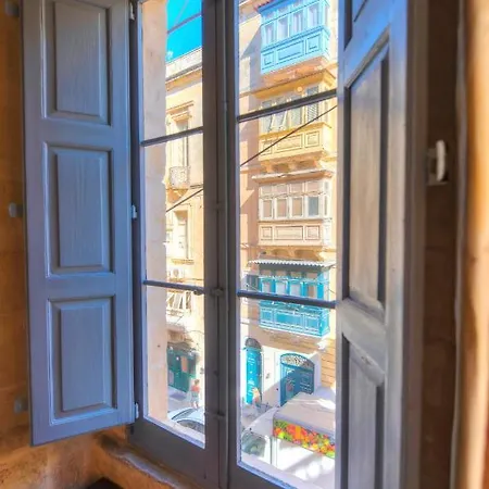 Beautifully Furnished Flat In The Center Jbal1-1 Apartment