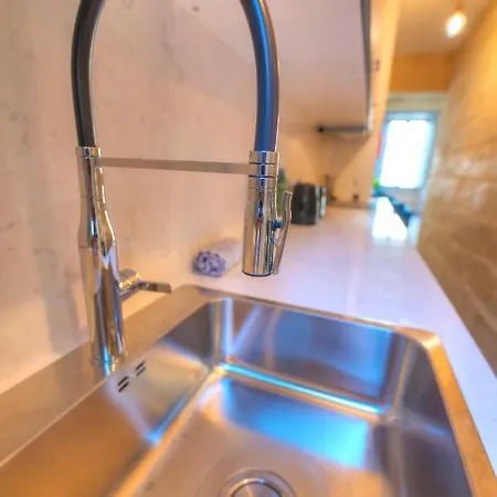 Beautifully Furnished Flat In The Center Jbal1-1